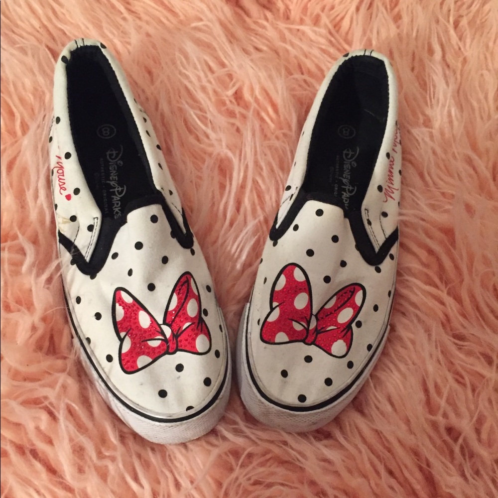 Minnie Mouse Disney shoes -park authentic